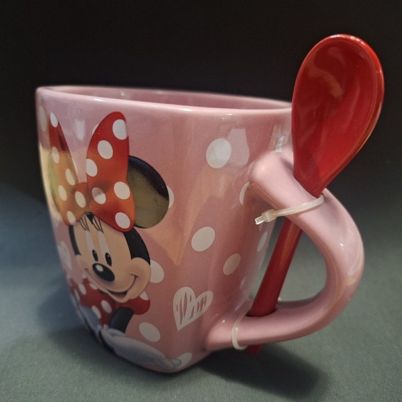 New Pink Minnie Mouse Mug with Spoon - Picture 1 of 6